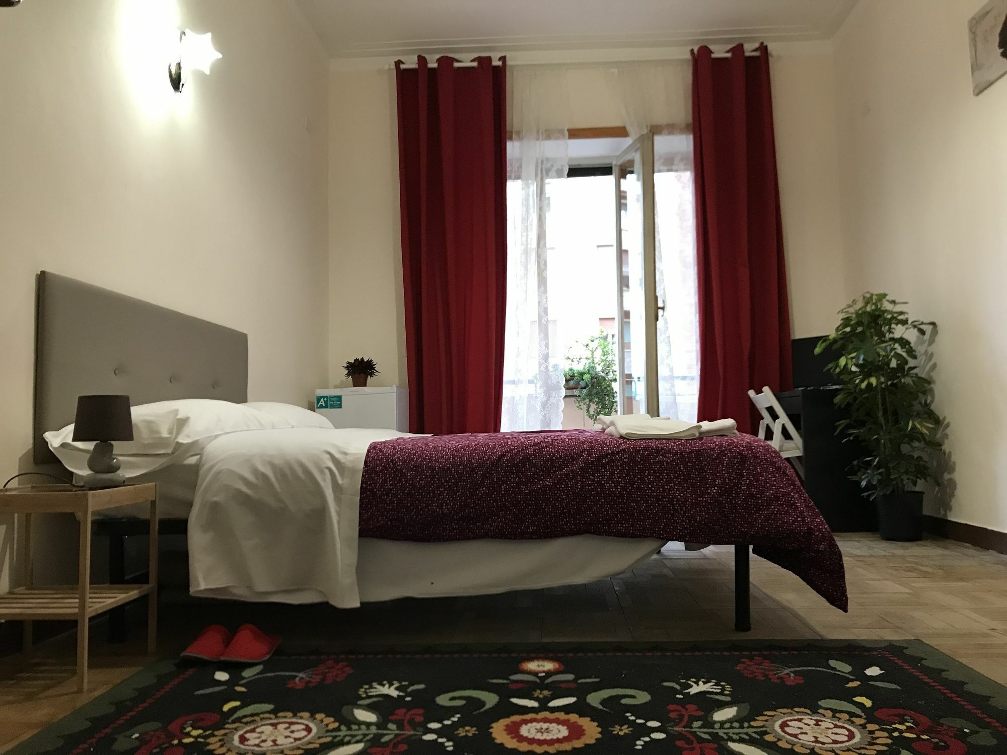 Pardis Guest House Рим Екстериор снимка