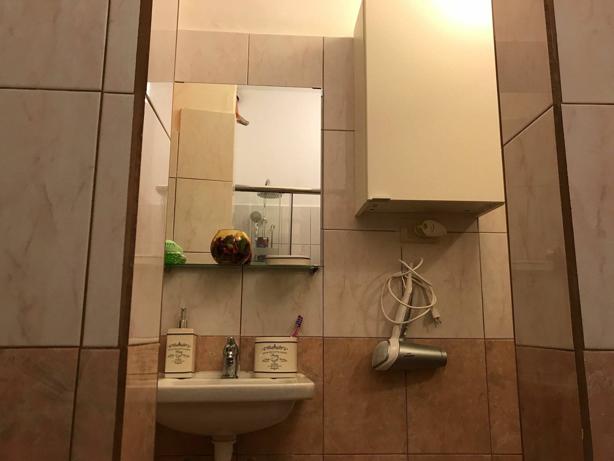 Pardis Guest House Рим Екстериор снимка
